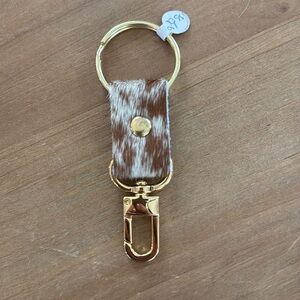 BEAUDIN Cowhide Brown Leather Keychain with Gold Hardware